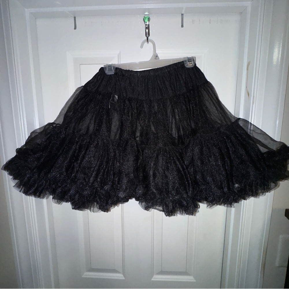 Womens/Girls Black Mid Thigh Length Tutu- OS.